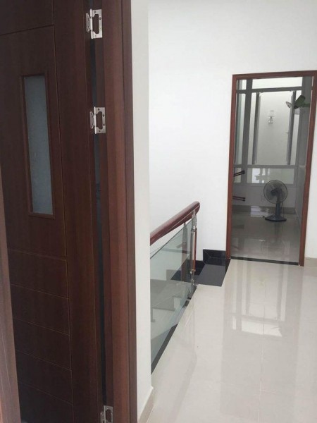 Nhà Mặt Tiền, Đường Đào Trinh Nhất - Nhà mặt tiền vị trí đẹp