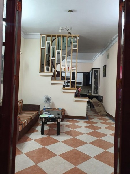 Bán nhà có sổ hồng đường Lê Hồng Phong Quận 10_36 m2_4 tỷ 1. Lh: 0399617998