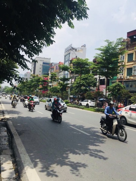 BÁN NHÀ MẶT PHỐ KIM MÃ VỈA HÈ 5M 5 TẦNG HOÀNH TRÁNG GIÁ TRỊ CHO THUÊ CỰC KHỦNG