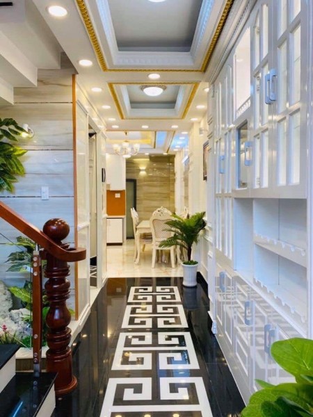 Bán nhà MT Vĩnh Viễn Q10 DT: 4m x 12m. Hiện trạng: 2 lầu + sân thượng