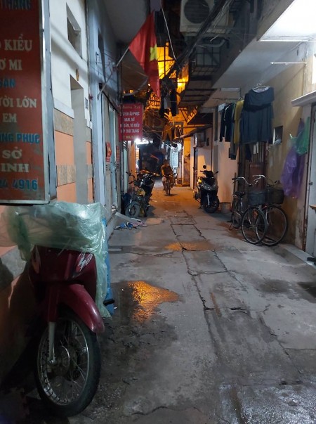 Nhà đẹp, kinh doanh tốt gần Nguyễn Trãi DT 25m*4 tầng, MT 4m Giá 1.5 tỷ
