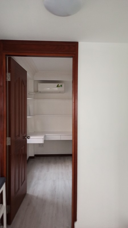Bán nhà 2 hẽm Ô tô Nguyễn Sơn, Tân Phú, 4L, 67m2, Chỉ 6 tỷ 9