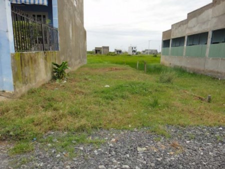 BÁN GẤP LÔ ĐẤT 135M2 ĐƯỜNG NGUYỄN VĂN BỨA, XUÂN THỚI SƠN HÓC MÔN GIÁ: 1,35 TỶ