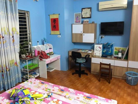 Mặt ngõ kinh doanh ở ngay đường Bưởi 3 gác đỗ cửa 2.98 tỷ
