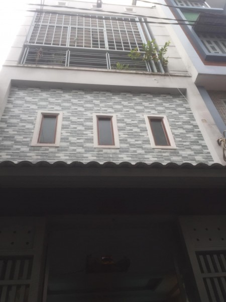 Bán nhà hẻm xe hơi đỗ cửa đường Tôn Đản Q4, DT 3,9m*11m, giá 4,2 tỷ