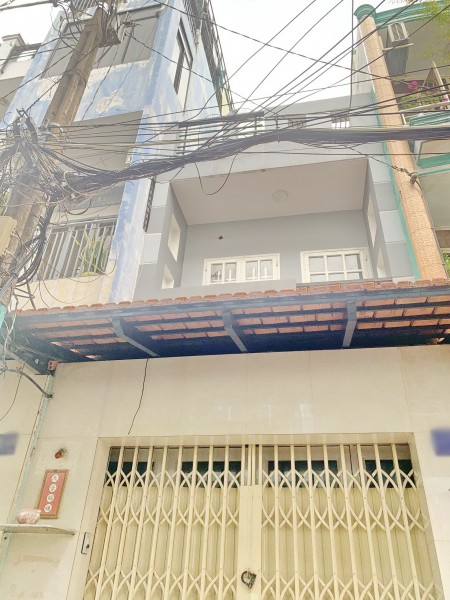 Nhà nở hậu 2lầu/ST ngay chợ Thiết đường Tân Phước P6 Q11