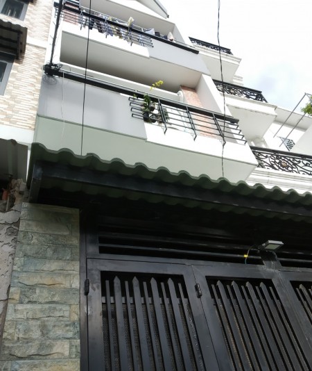 Nhà TT Quận Gò Vấp 50m2 giá 4.5 tỷ