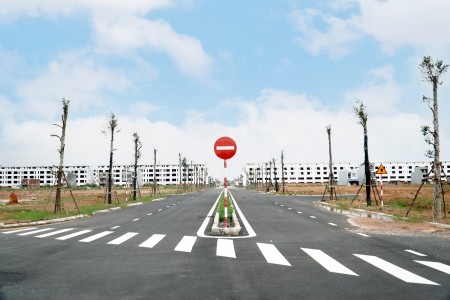 Đi Tìm Những Chủ Nhân Cuối Cùng Sở Hữu Lô Đất Nền Trục Đường 24m