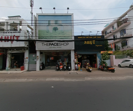 Mặt Tiền Đường Nguyễn Hồng Đào.__ gần trường chinh , khu đông đúc