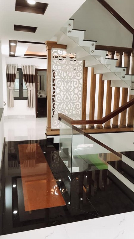 Chính chủ bán nhà Phan Huy Ích, Gò Vấp. 69m2, 5 tầng. Nội thất cao cấp