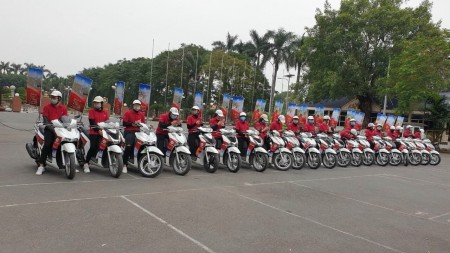 Đi đến slide 4