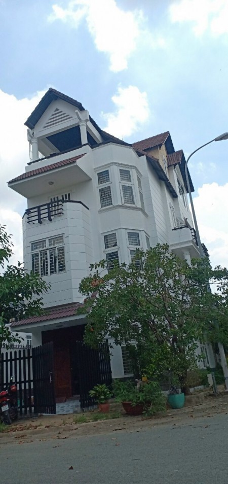 Chính chủ bán biệt thư góc 2 mặt tiền Khu dân cư Khang An Ngay Vòng Xoay Liên Phường - Phú Hữu Quận 9. Lh 0966943807