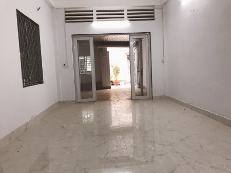 Nhà Nguyễn Thượng Hiền, Phú Nhuận, 4x15, 1 trệt, 4x15, hợp làm văn phòng.