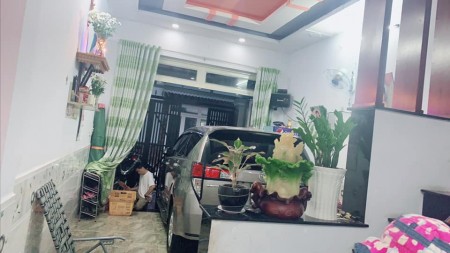Hẻm xe hơi nhà đường CMT8 Khu Cư Xá Tự Do 36 m giá 4,5 tỷ