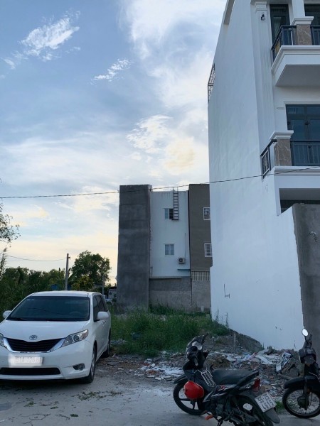 Bán gấp đất 90m2 MT Vườn Lài, Q12 sổ riêng, gần phà An Phú Đông, 1.9 tỷ/nền.