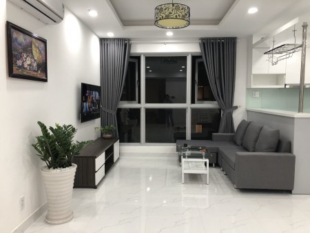 Cho thuê căn hộ cao cấp 2PN tại trung tâm Q7 - nhận nhà đón Tết