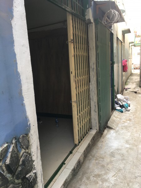 Cho thuê lầu lối đi riêng gạch giã gỗ