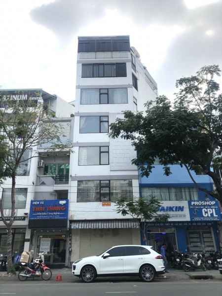 Nhà Mặt Tiền Đường Bạch Đằng, Khu đông dân, sầm uất
