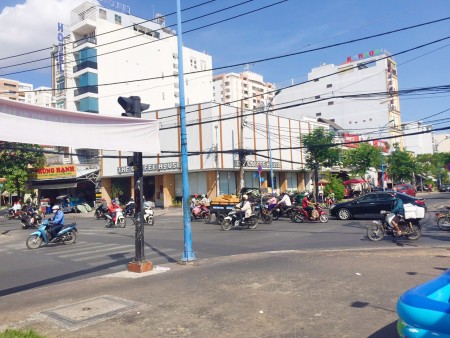 Đi đến slide 4