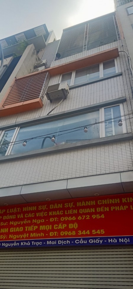 Cho thuê nhà mặt phố Nguyễn Khả Trạc, Cầu Giấy giá siêu rẻ, chỉ với 15tr/1 tháng. LH 0936819539