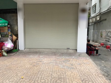Cho thuê nhà MẶT TIỀN 5m2 đường Lê Hồng Phong, phường 10,quận10 Diện tích: 5.2 x 12 Kết cấu: 1 trệt, 3 lầu