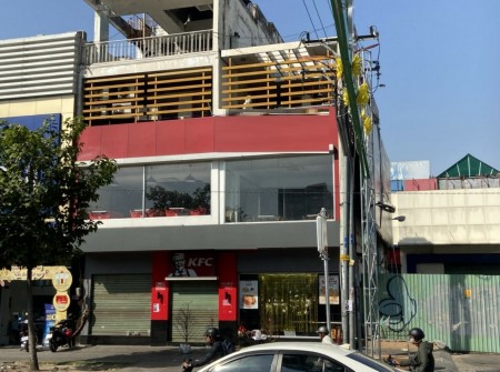 Mặt Tiền kd sầm uất dt 10 x 12 Hoàng Dư Khương