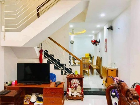 Bán nhà lô góc, 2 mặt tiền, KD dòng tiền cao Quận Bình Tân, 160m2, giá hơn 7 Tỉ