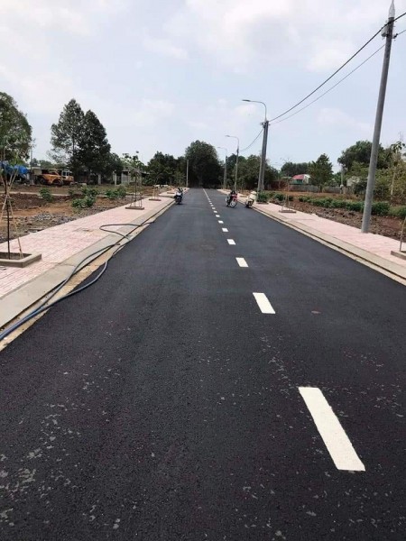 Bán gấp lô đất sổ sẵn, 138m2 ful thổ cư, 6,2tr/m2 công chứng sang tên trong ngày