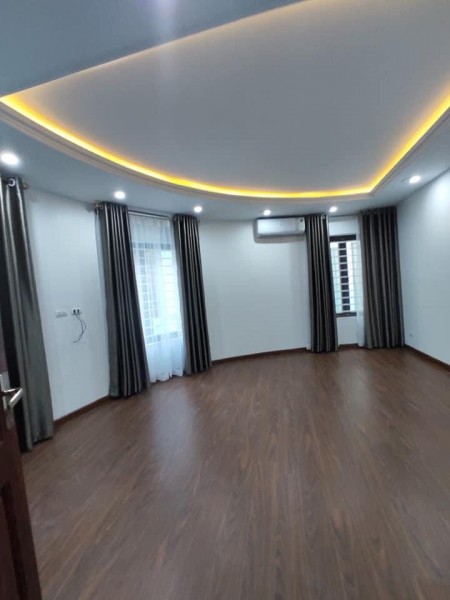 Siêu Hiếm nhà Tây Hồ Lô Góc, 55m x 5T, Ôtô đỗ cửa - Kinh doanh