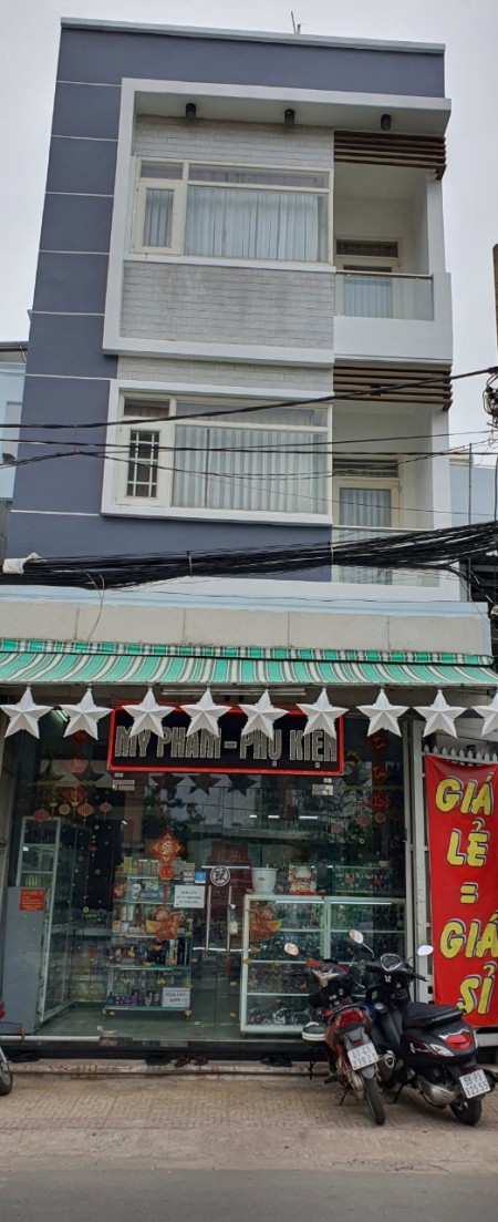 HẺM RỘNG KINH DOANH Lạc Long Quân quận 11 3 tầng 50m2 chỉ nhỉnh 5 tỷ