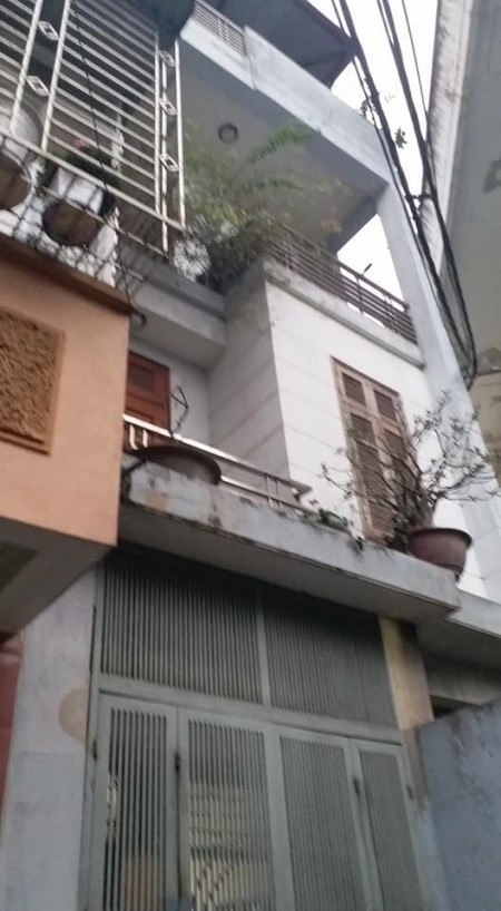 Bán nhà ngõ ô tô 4 tầng x 48m2 phố Vân Hồ 2, gần Công Viên, giá 8,4 tỷ. LH 0912442669