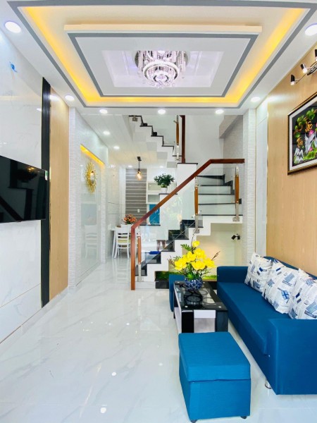 Nhà bán 2 lầu An Nhơn Gò Vấp 38m2 giá chỉ 2.8 tỷ. HXH, 3PN, DT(3.6x11).