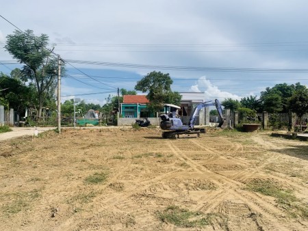 Đất chính chủ có sổ đối diện chợ Đại_Hiệp