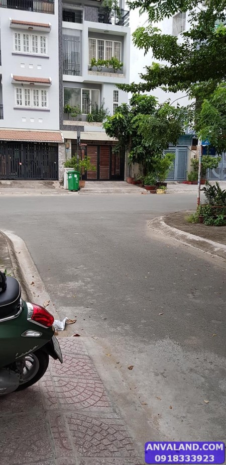Bán gấp nhà 375/1/8 Lý Thường Kiệt, Phường 8, Quận Tân Bình, 44m2, 4 Tầng, HXH Tránh 8m, giá 5 tỷ 2, 0886878930