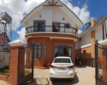 Bán biệt thự sân vườn 265 m2, FULL nội thất đường Cao Thắng, P.7, Đà Lạt giá 7,5 tỷ