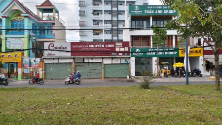 Mặt bằng Kinh Doanh Đường Lê Văn Thịnh, dt 510m2 nhà ít sửa chữa