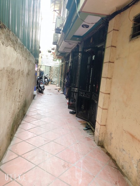 Bán nhà Tân Mai, Hoàng Mai, giá nhỉnh 2 tỷ