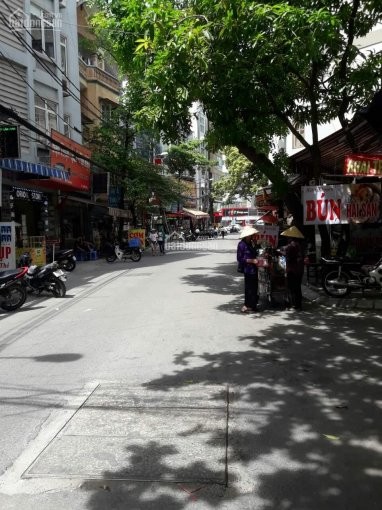 CẦU GIẤY – MẶT PHỐ - BÁN ĐẤT TẶNG NHÀ CHO THUÊ 18 TRIỆU/THÁNG