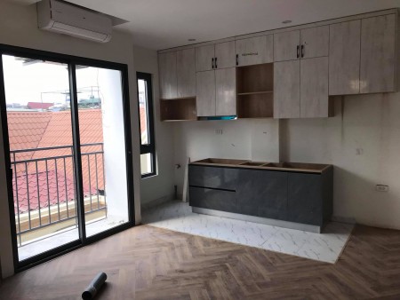 Bán Apartment Võng Thị doanh thu tốt 121m2 x 8 tầng cách Hồ Tây 50m giá 35 tỷ. LH 0912442669