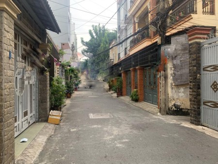 Hẻm thông 8m Lạc Long Quân quận Tân Bình.64m2 nhà xây 4 tầng 7.2 tỷ