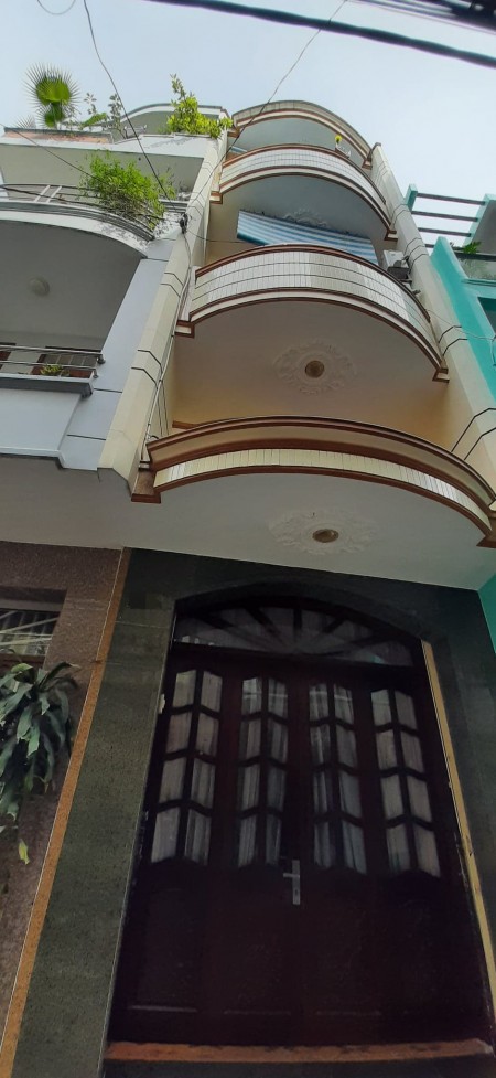 CHẬM LÀ MẤT nhà 5 tầng HXH Đào Duy Từ, Quận 10, 35m giảm còn 5 tỷ 1