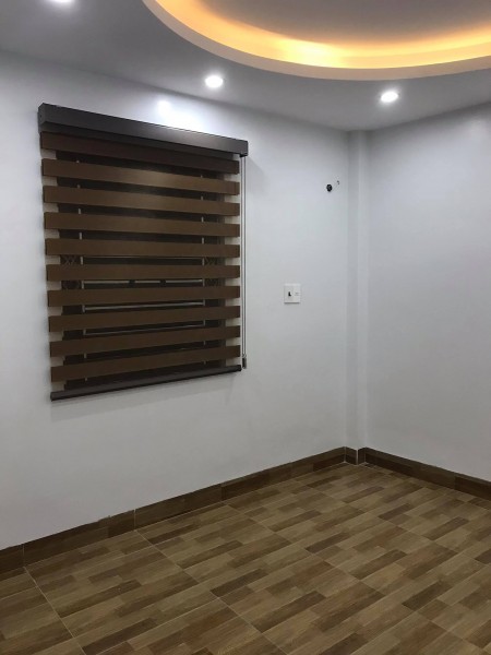 Bán nhà 4 tầng mặt phố Cô Đông, HD, 46.1m2, mt 4m, lô góc, 3 tỷ 150 triệu