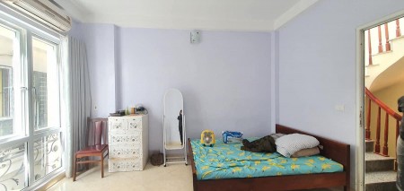 CẦN BÁN GẤP!!! MUA VỀ Ở LUÔN, Ô TÔ ĐỖ, GIẢI PHÓNG 40M, 4 TẦNG,CHỈ 2TỶ59 LH: 0977047719