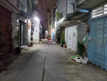Bán nhà hẻm 108 Trần Văn Quang, giá rẻ 87m2(4*21) P10, Tân Bình. Lh: 0708000454