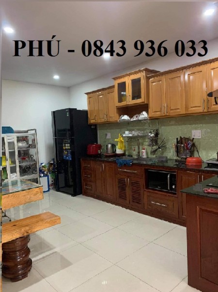 Bán nhà Tô Hiến Thành, phường 15, Quận 10, sổ hồng chính chủ, giá chỉ 4.7 tỷ.