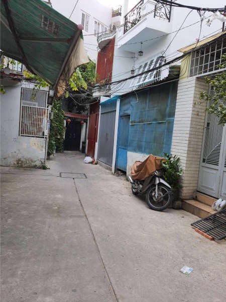 Ngay Giao lộ Thích Quảng Đức- Phan Đăng Lưu 60m2 Chỉ 5 Tỷ