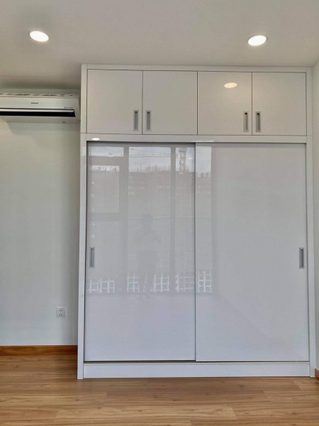 Bán nhanh trước tết! Eco Green bán căn hộ 2PN 65m2 tầng trung 3.6 tỷ ( bao thuế phí). LH: 0933120416