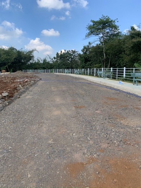 Bán gấp lô đất 100m2 thổ cư full, liền kề khu công nghiệp dầu giây, sổ hồng riêng