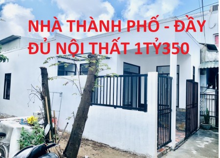 NHÀ TRUNG TÂM THÀNH PHỐ ĐẦY ĐỦ NỘI THẤT GIÁ SẬP SÀN 1 TỶ 350