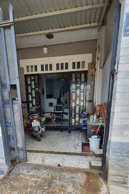 Bán mặt tiền kinh doanh 1 trệt 2 lầu đường số 10 Phường Linh Xuân quận Thủ Đức